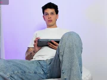 Elijah_Stoone April 16, 2026 Chaturbate stream image