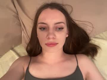 Denysepetrullo April 16, 2026 Chaturbate stream image