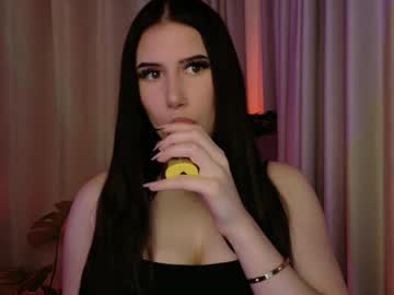 Hazelhayess April 16, 2026 Chaturbate stream image