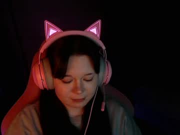 Alinalovelove April 16, 2026 Chaturbate stream image