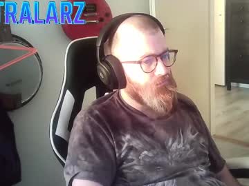 Extralarz April 16, 2026 Chaturbate stream image