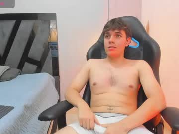Miguel_Oapina April 16, 2026 Chaturbate stream image
