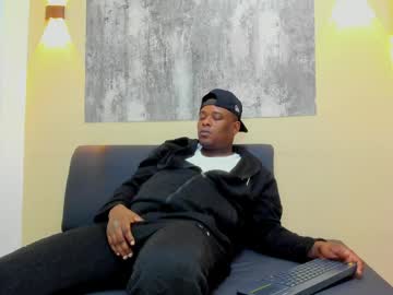 Martillo_R29 April 16, 2026 Chaturbate stream image