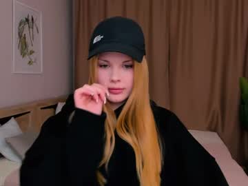 Eva_Ellis April 16, 2026 Chaturbate stream image