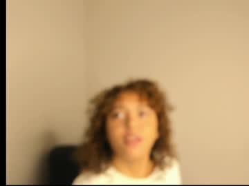 Liaandmiller April 17, 2026 Chaturbate stream image
