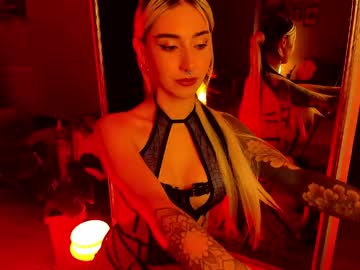 Naugthymila3 April 17, 2026 Chaturbate stream image