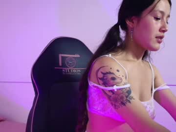 Lili_Tay1 April 17, 2026 Chaturbate stream image