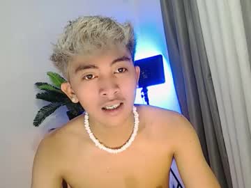 Jaysee_Hugecox April 17, 2026 Chaturbate stream image