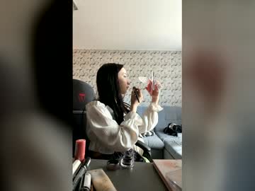 Kskshsb April 17, 2026 Chaturbate stream image