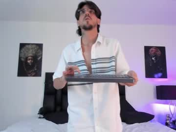 Dannyperlaza April 17, 2026 Chaturbate stream image