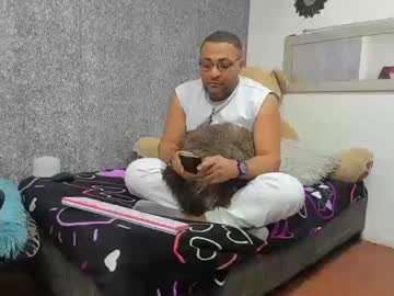 Isa_X18 April 17, 2026 Chaturbate stream image