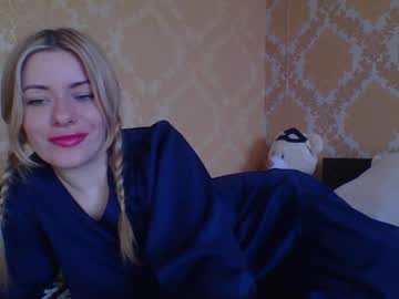 Softy_Aura April 17, 2026 Chaturbate stream image