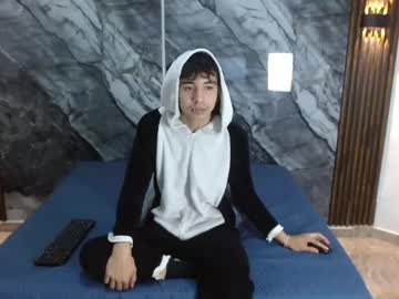 Noahwalker__ April 17, 2026 Chaturbate stream image