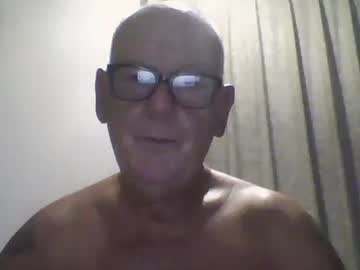 304705449t April 17, 2026 Chaturbate stream image