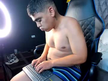 Mikehuddson April 17, 2026 Chaturbate stream image