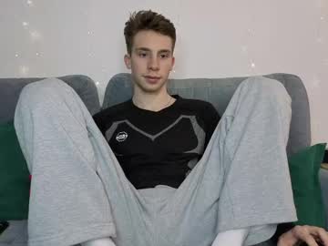 Cute_Brian April 17, 2026 Chaturbate stream image