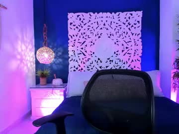 Elizabethrouge_ April 17, 2026 Chaturbate stream image