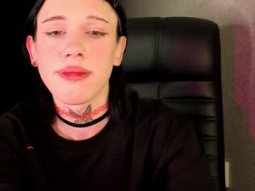 Mun_Poli April 17, 2026 Chaturbate stream image