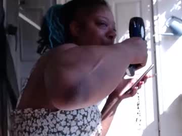 Carliecreams April 17, 2026 Chaturbate stream image