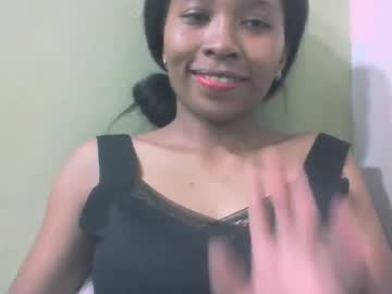 Sandy735579 April 17, 2026 Chaturbate stream image