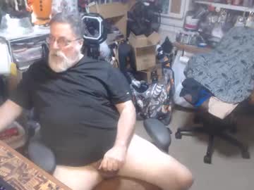 Yummyflguy April 17, 2026 Chaturbate stream image