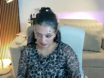 Victoria___Moon April 17, 2026 Chaturbate stream image