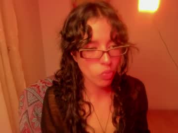 Aluna_0310 April 17, 2026 Chaturbate stream image