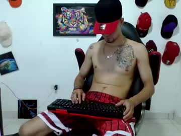 Liam_Andres12 April 17, 2026 Chaturbate stream image