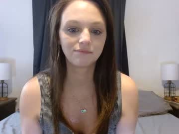 Hi_Cut_Cutie April 18, 2026 Chaturbate stream image