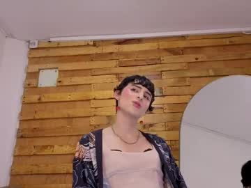 Isol_Moora April 18, 2026 Chaturbate stream image