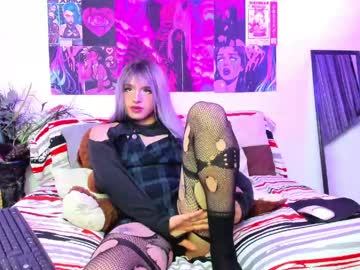 Zoren333 April 18, 2026 Chaturbate stream image