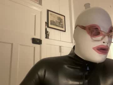 Paramariborubber April 18, 2026 Chaturbate stream image