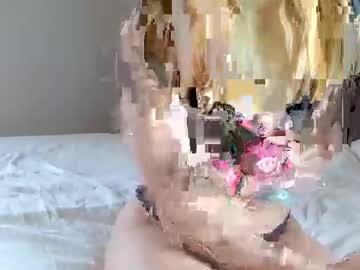 Ladykhloenl April 18, 2026 Chaturbate stream image