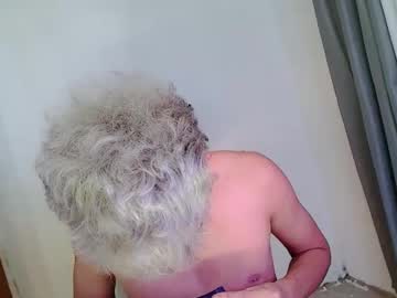 Jaysee_Hugecox April 18, 2026 Chaturbate stream image