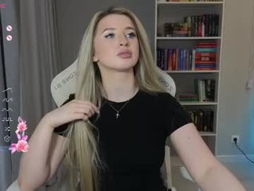 Aasshley April 18, 2026 Chaturbate stream image