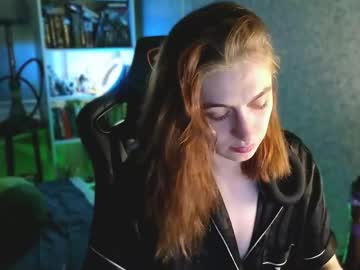 Beverly_Yay April 18, 2026 Chaturbate stream image