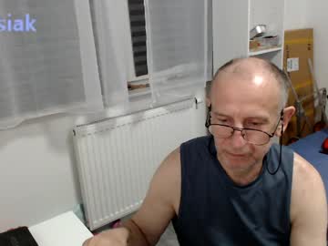Konsiak April 18, 2026 Chaturbate stream image