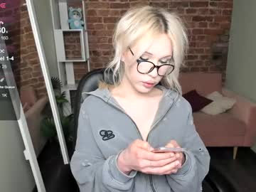 Kristydollx April 18, 2026 Chaturbate stream image