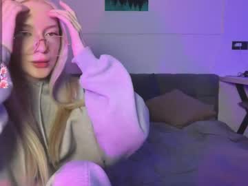 Kvetapin April 19, 2026 Chaturbate stream image