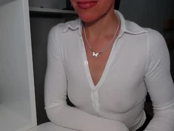 Berry2024 April 19, 2026 Chaturbate stream image