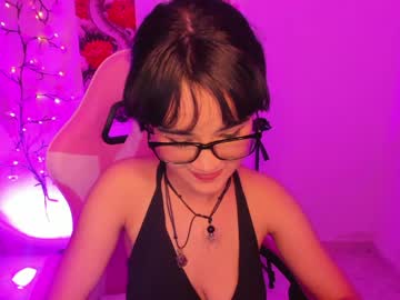 Amiyum April 19, 2026 Chaturbate stream image