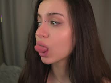 Vivid_Girls April 19, 2026 Chaturbate stream image