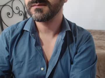 Under_Thedesk April 19, 2026 Chaturbate stream image