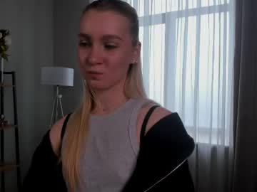 Meganhenns April 19, 2026 Chaturbate stream image