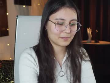 Elisonavergarden April 19, 2026 Chaturbate stream image