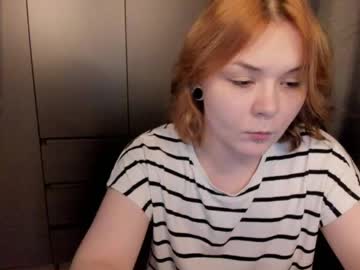Alli_Zi April 19, 2026 Chaturbate stream image