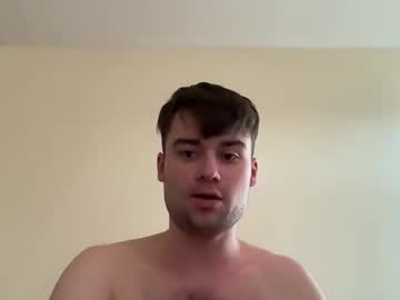 Bozoluninss April 19, 2026 Chaturbate stream image