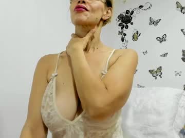 Jenniferloveyou April 19, 2026 Chaturbate stream image