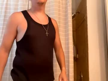 Straightbuthey22 April 19, 2026 Chaturbate stream image