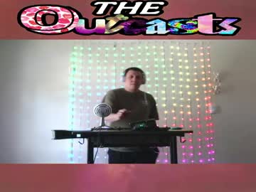 Bugraver420 April 19, 2026 Chaturbate stream image